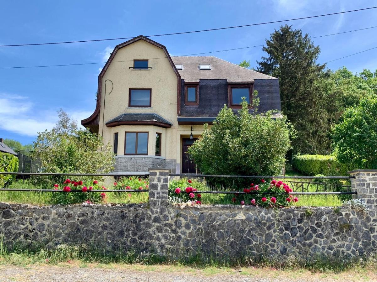 Gezellige Villa Met Open Haard En Zonnige Tuin. Doische Exterior foto